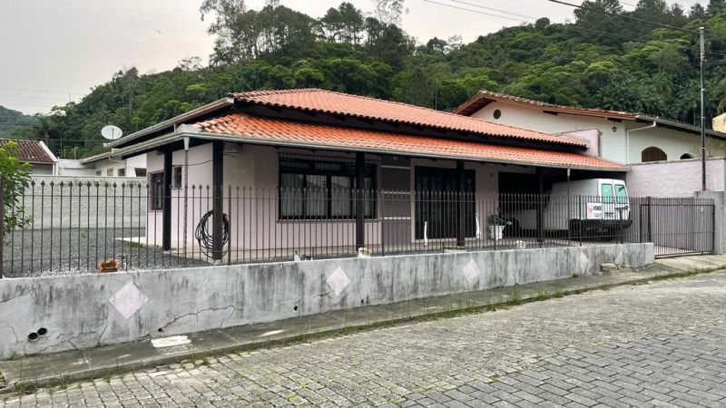 Casa em Blumenau - Glória - foto 1